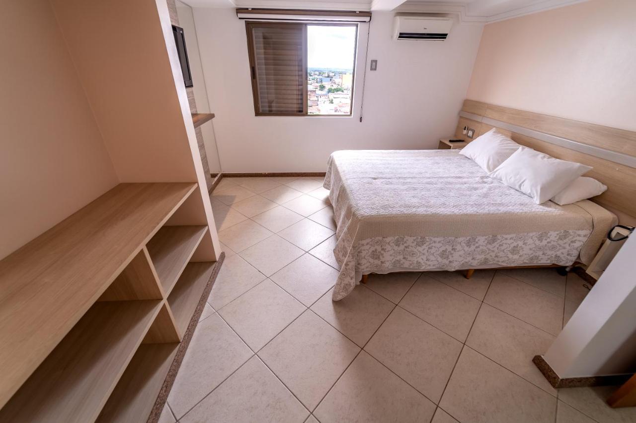 Rios Hotel Rondonopolis Bagian luar foto