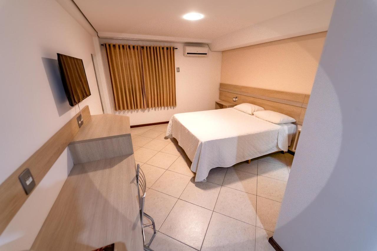 Rios Hotel Rondonopolis Bagian luar foto